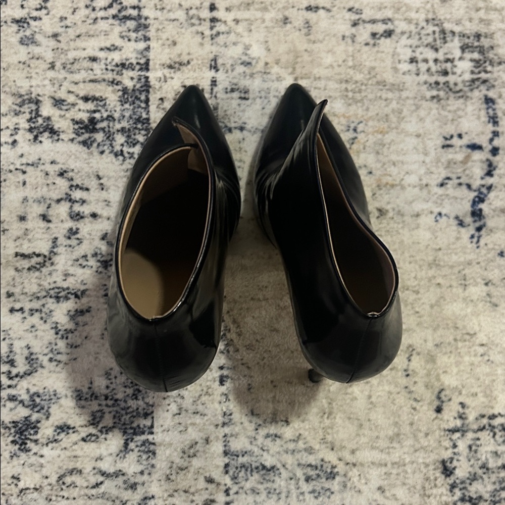Pour La Victoire Black Heeled Boots
